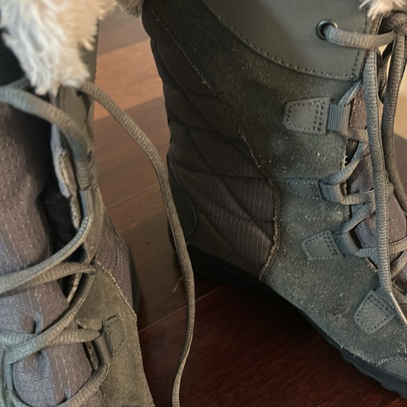 Columbia Women's Ice Maiden II Snow Boot - Size7,5 - Picture 8 of 9